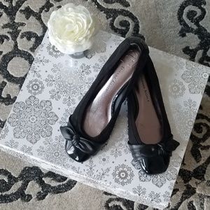 New Etienne Aigner black bow flats.  Size: 8.5